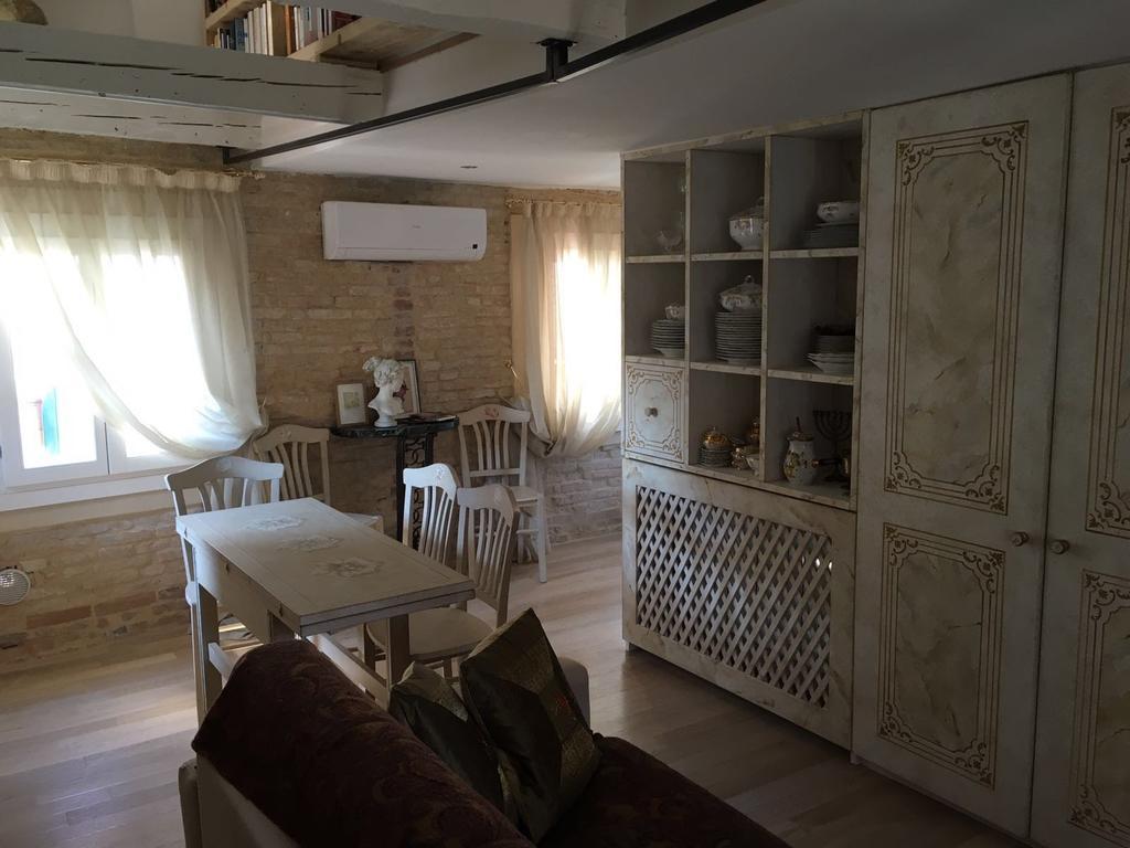 Ca Dei Libri Apartment Venice Luaran gambar